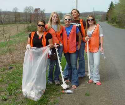 GOLDEN Employees Volunteer Time in Local Community for Earth Day 2008 Clean Up